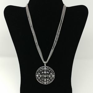 LAST ONE Metal Medallion Necklace